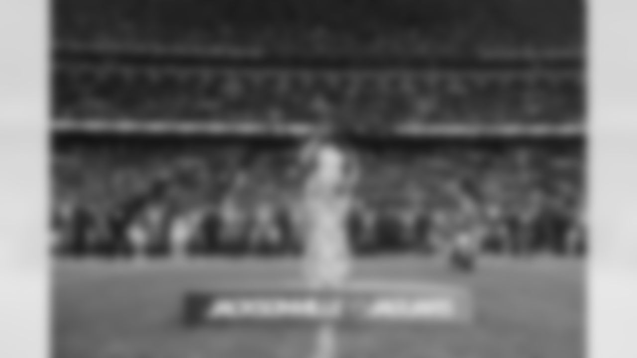 Jacksonville Jaguars vs. Los Angeles Rams