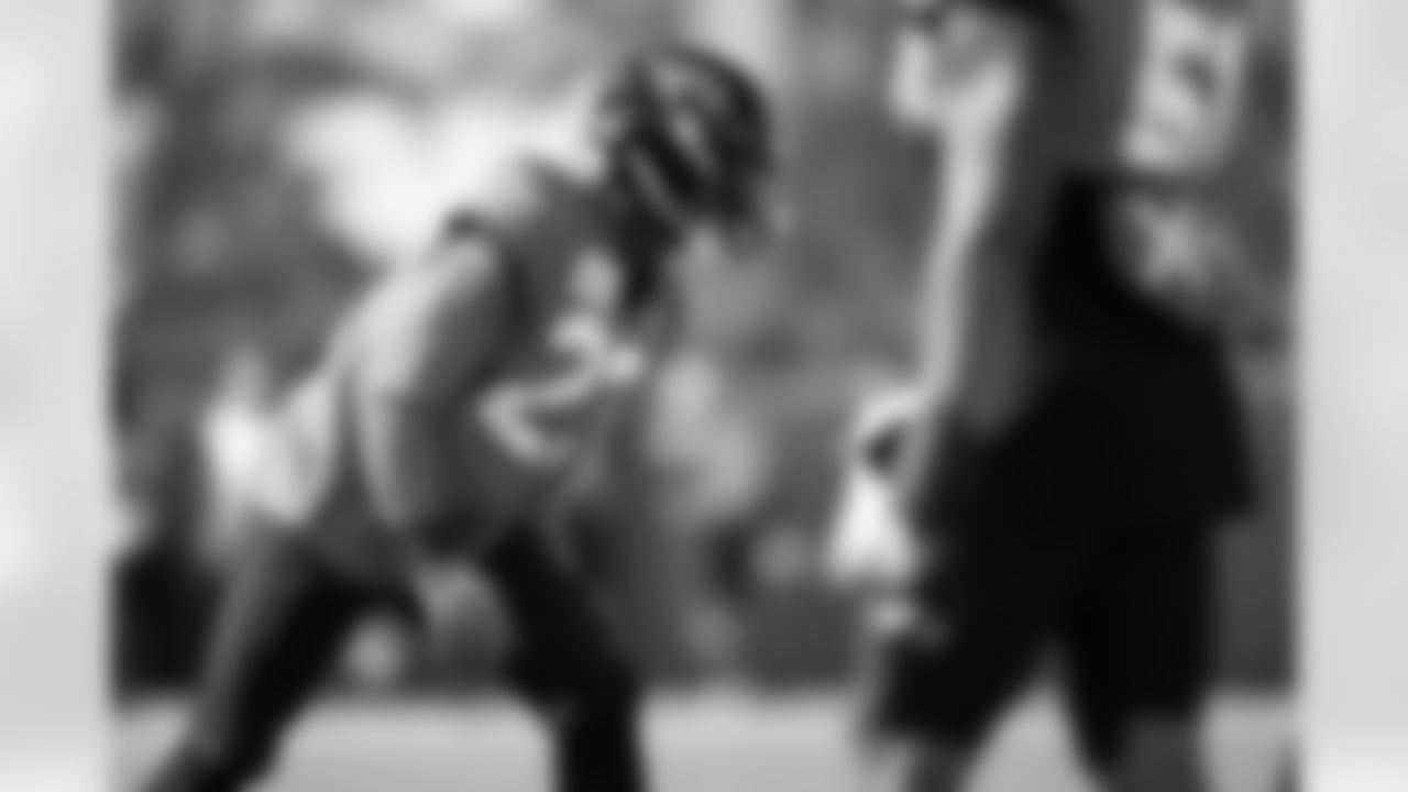 Jacksonville, Fla. — Jaguars linebacker Foyesade Oluokun (23) during practice at the Miller Electric Center on October 29, 2025.