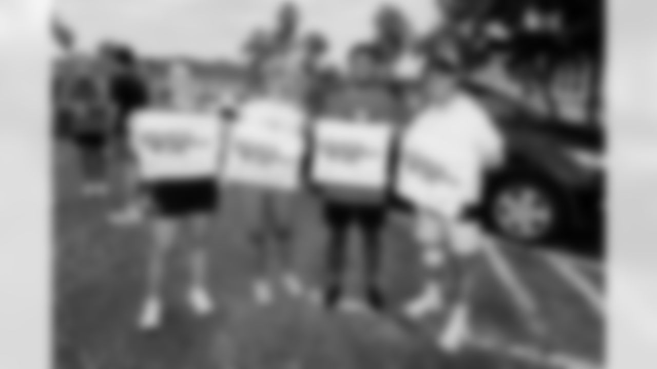 Jacksonville, Fla. — Jacksonville Jaguars Playoff Prowl at Neptune Run Crew in Neptune Beach on January 9, 2026