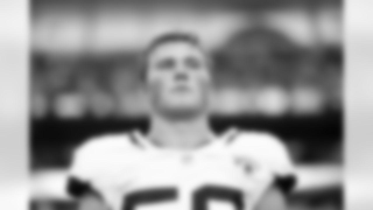 Jacksonville Jaguars vs Miami Dolphins
LB Branson Combs (50)