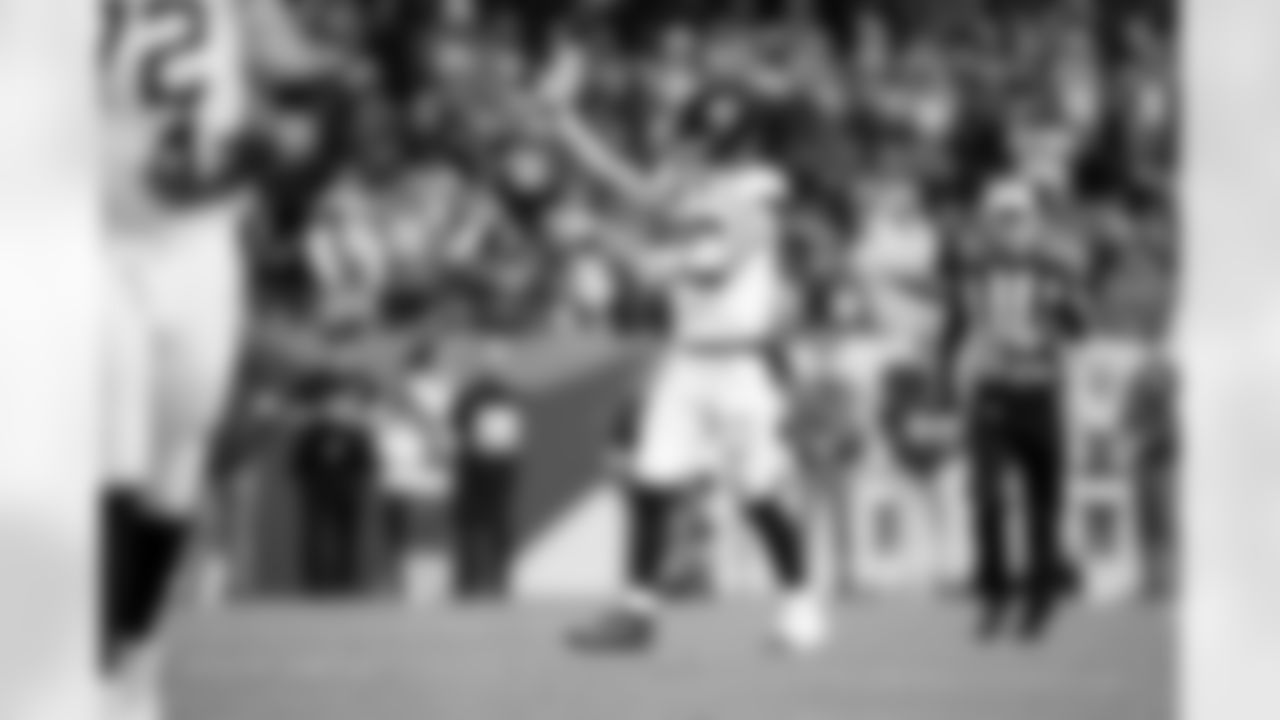 Jacksonville Jaguars vs Denver Broncos

QB Trevor Lawrence (16)