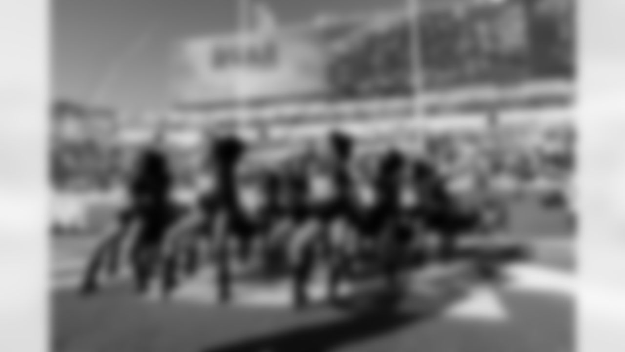 Jacksonville Jaguars vs Los Angeles Chargers