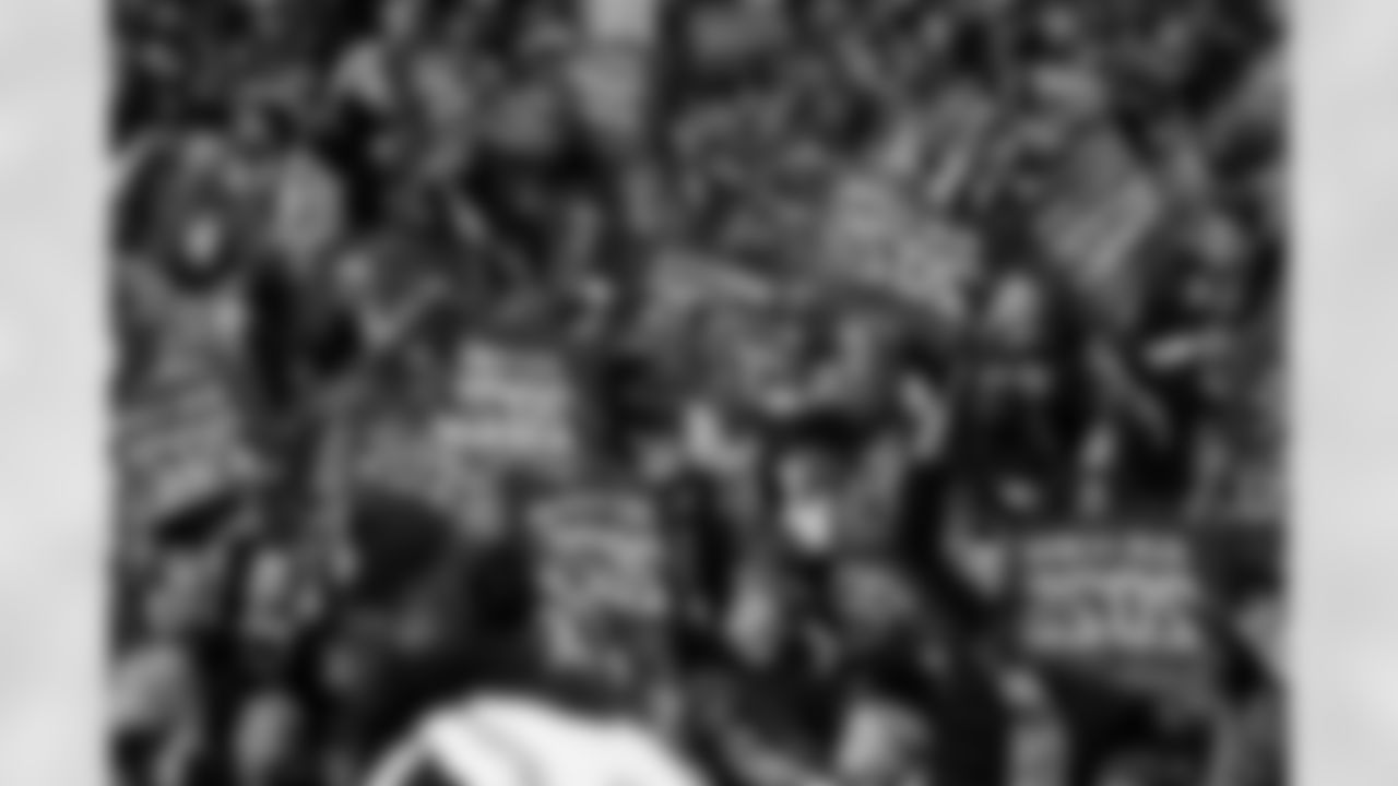 Jacksonville Jaguars vs. Los Angeles Rams