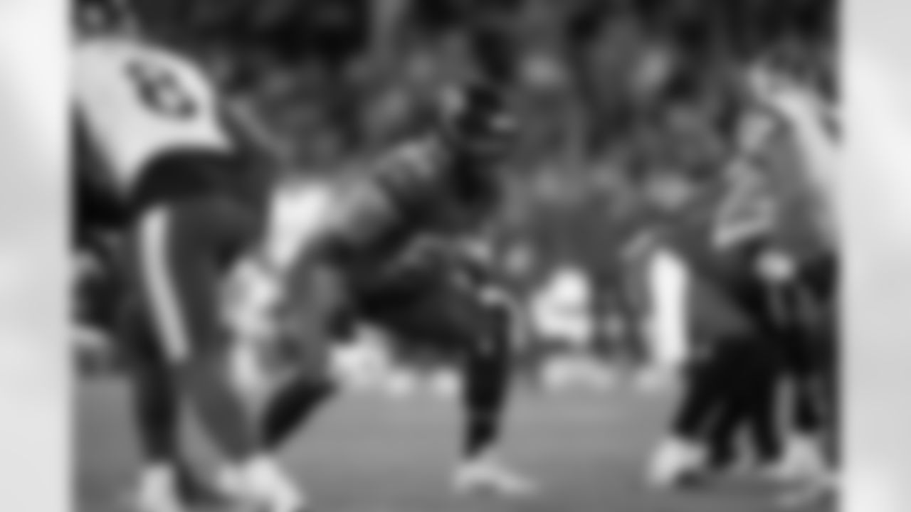 Jacksonville Jaguars vs. Los Angeles Rams

OL Patrick Mekari (65)