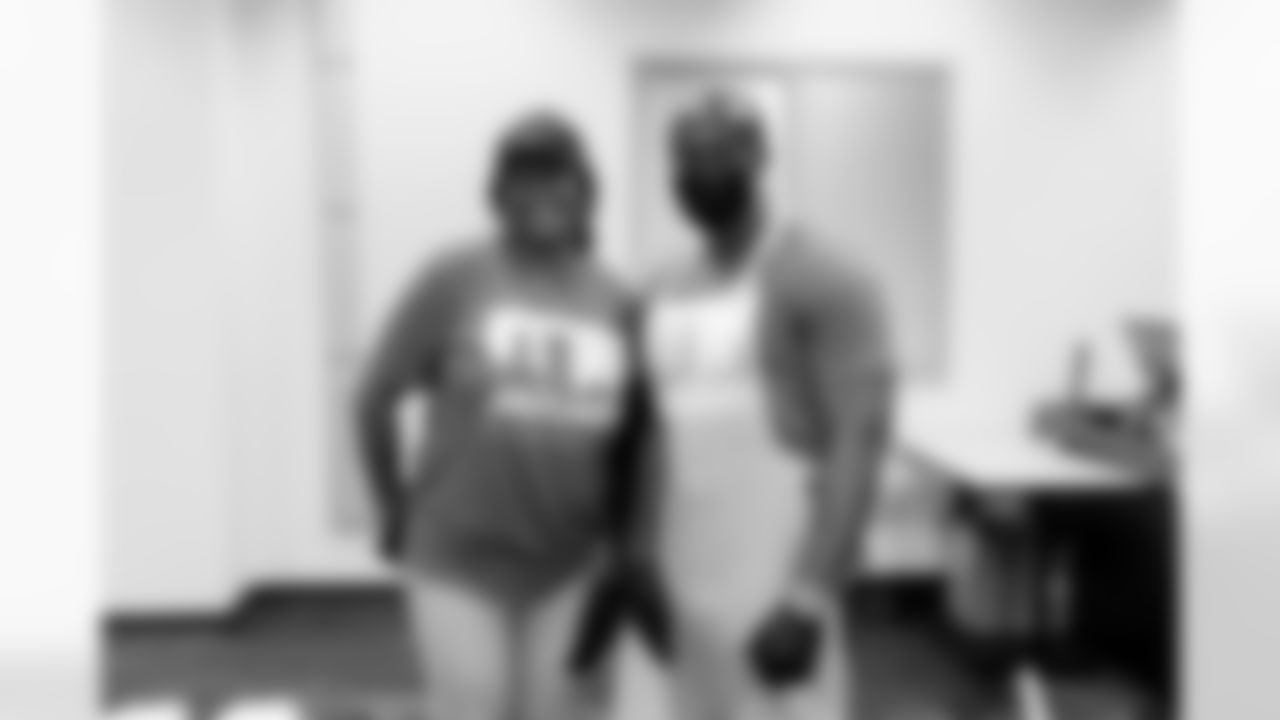 Jacksonville, Fla. — Florida Blue Senior Meal Distribution on November 24, 2025.