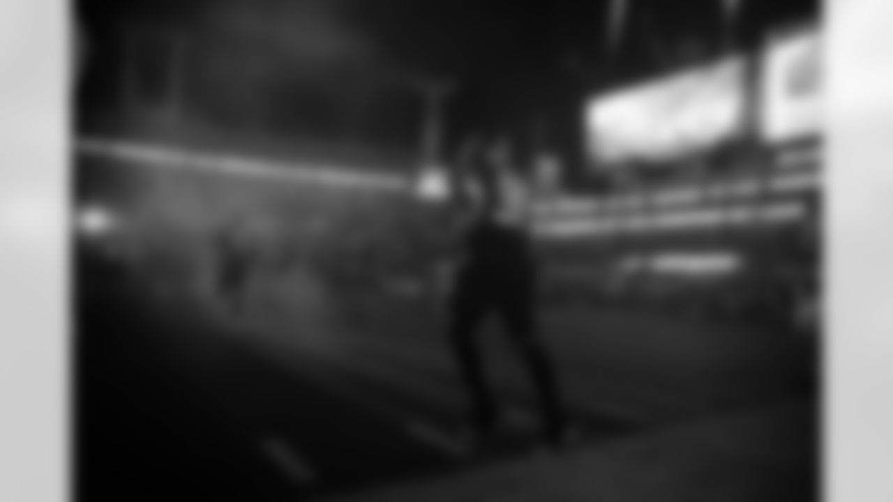 Jacksonville Jaguars vs. Cincinnati Bengals
DL Jeremiah Ledbetter (99)