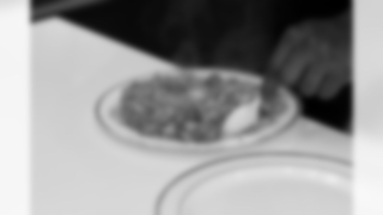 Jacksonville, Fla. — Jaguars rookie cooking competition at the Miller Electric Center on June 3, 2025.