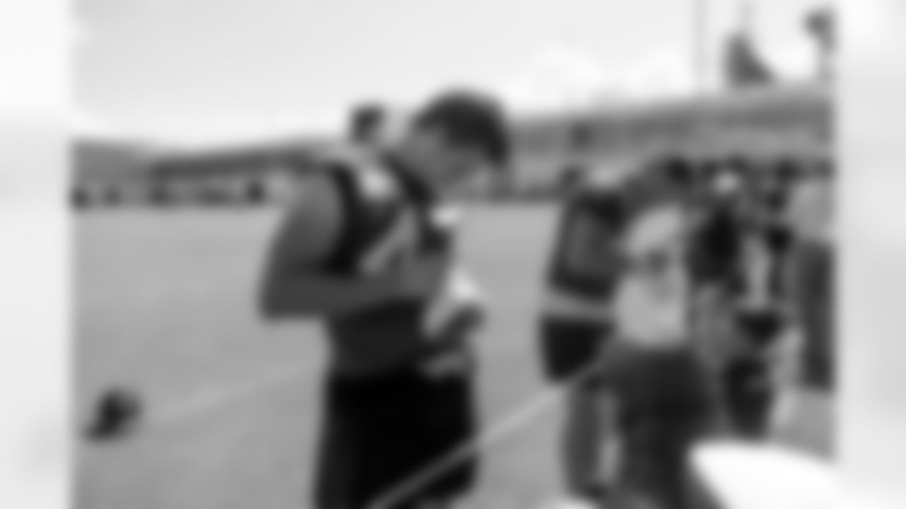 Jacksonville, Fla. — Jaguars tight end Patrick Herbert (47) signs autographs for fans during mandatory minicamp at the Miller Electric Center on June 11, 2025.
