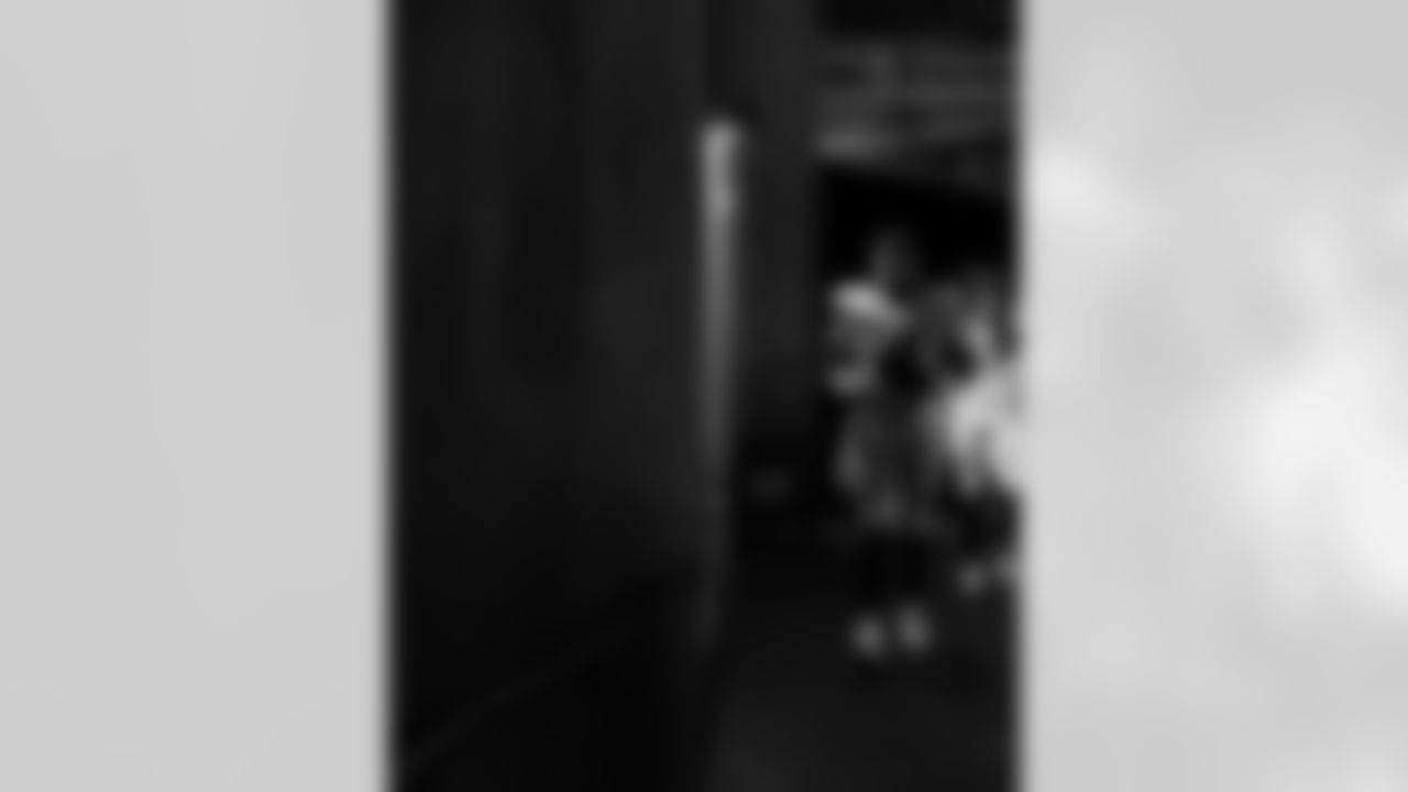 Jacksonville Jaguars vs Houston Texans

OL Robert Hainsey (73)