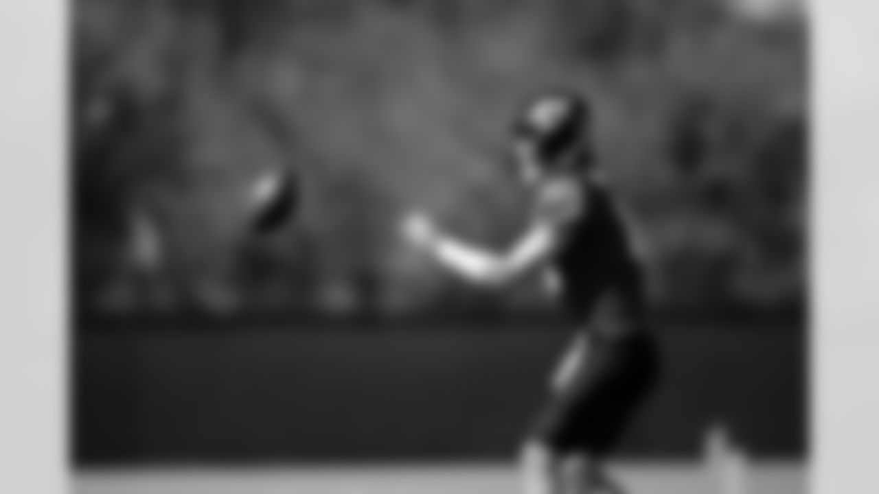 Jacksonville, Fla. — Jaguars quarterback Trevor Lawrence (16) during practice at the Miller Electric Center on November 20, 2025.