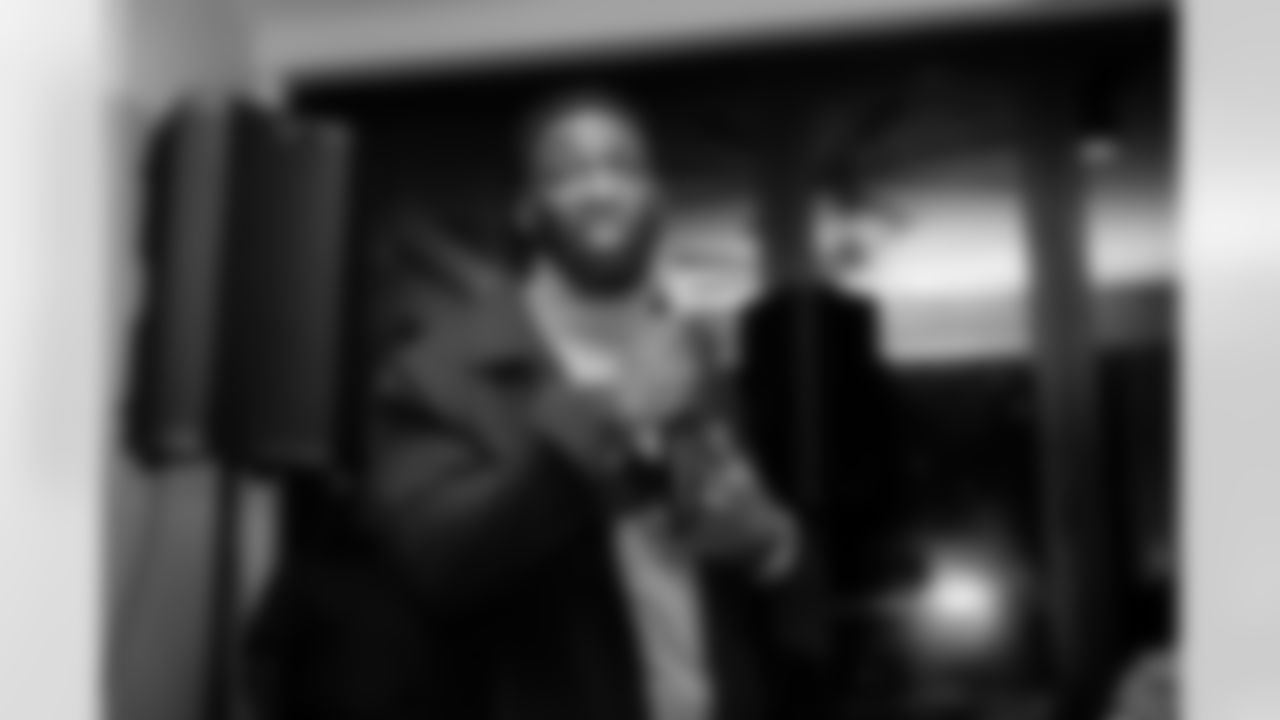 Jacksonville Beach, Fla. — Legends Weekend Friday Dinner at Sandbar Jax Bch on December 5, 2025.