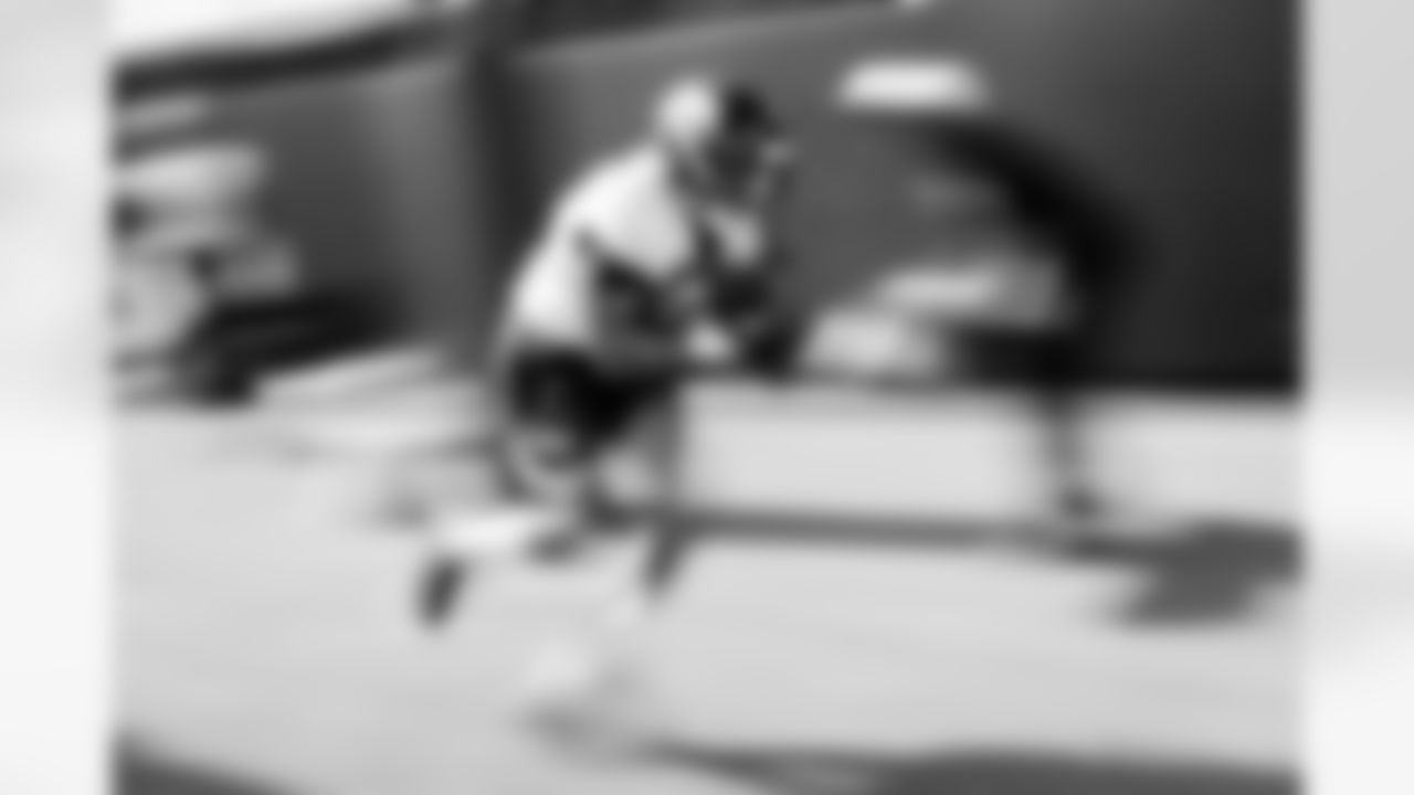 Jacksonville, Fla. — Jaguars running back LeQuint Allen Jr. (36) during practice at the Miller Electric Center on November 5, 2025.