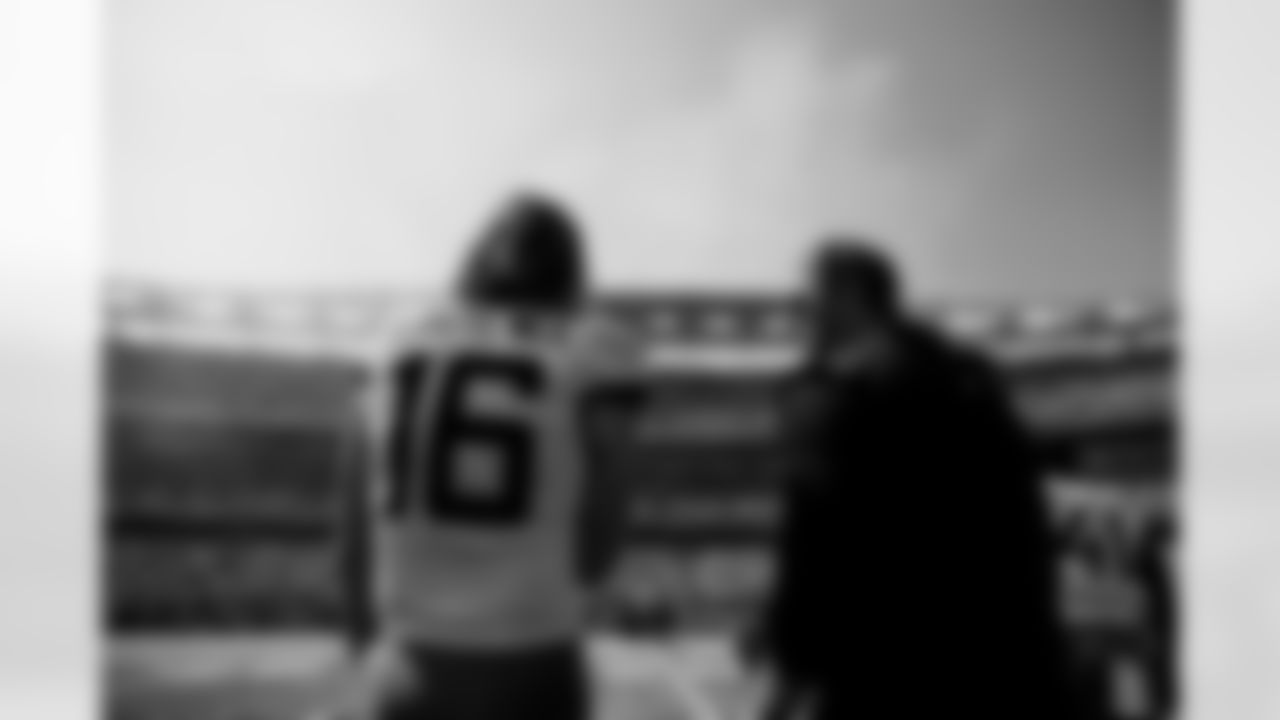 Jacksonville Jaguars vs Cincinnati Bengals

QB Trevor Lawrence (16) and Head Coach Liam Coen