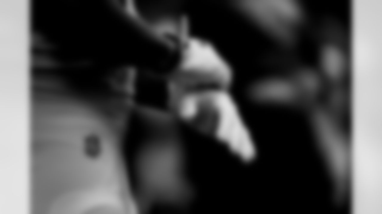 Jacksonville Jaguars vs Houston Texans

WR Tim Jones (13)