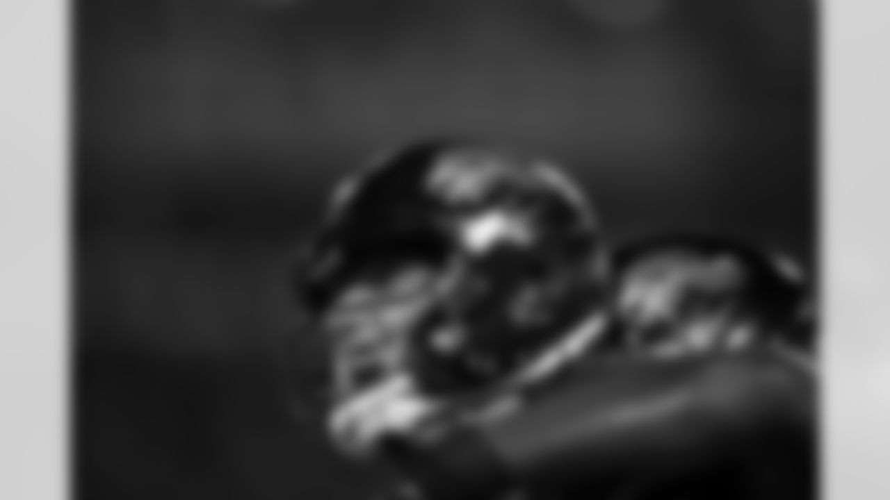JG3_3044