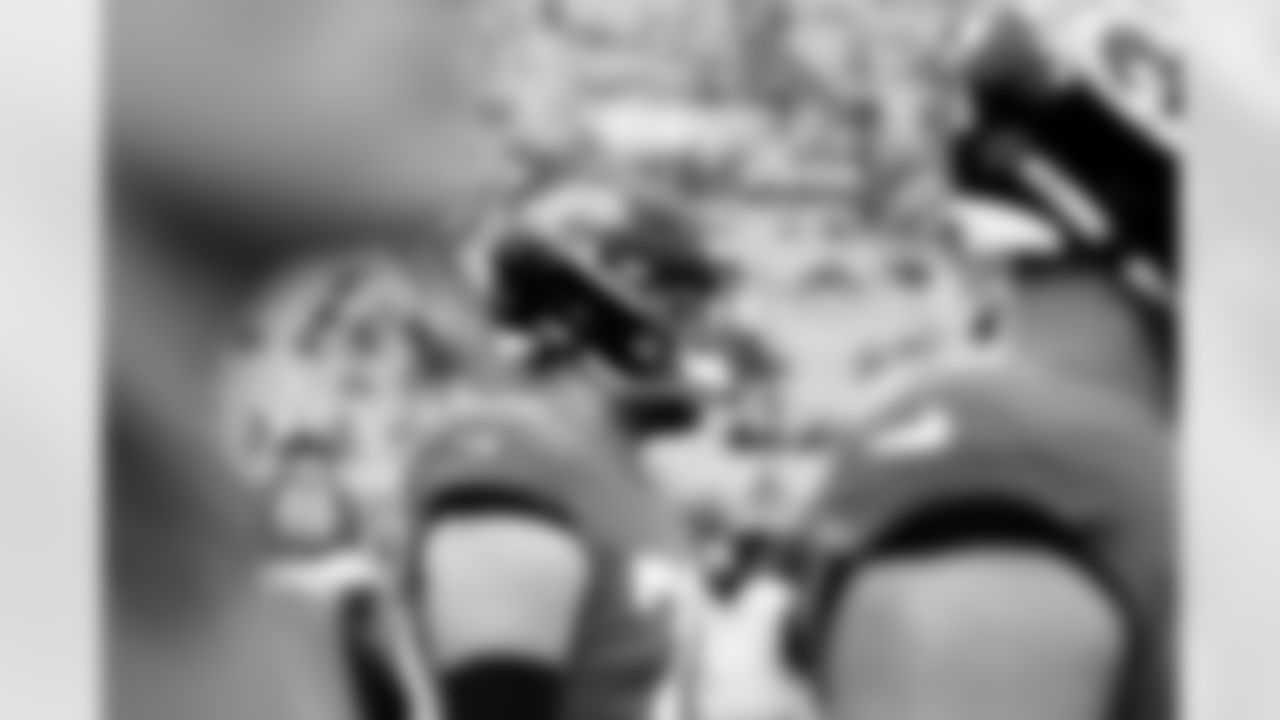 Jacksonville Jaguars vs. San Francisco 49ers
OL Ezra Cleveland (76)