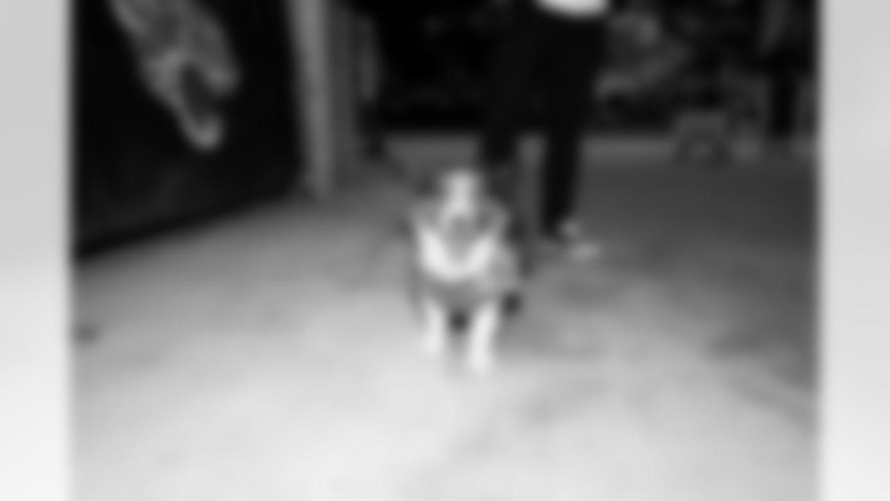 2023_1212_FanClubHolidayPawty_52