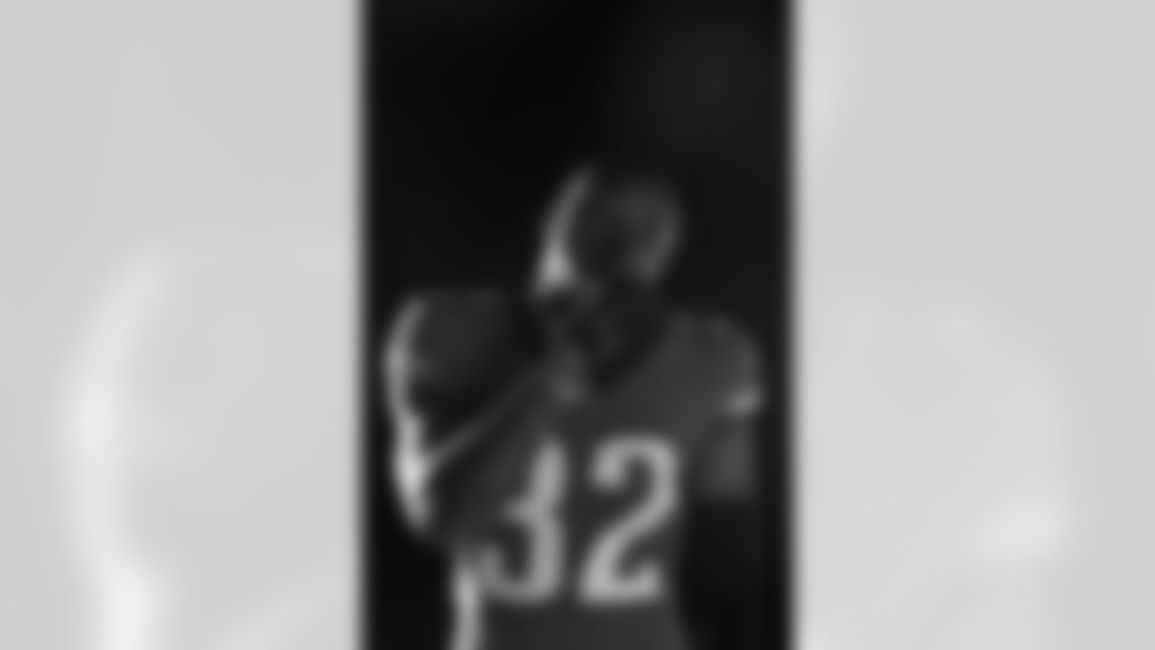 CB Tyson Campbell