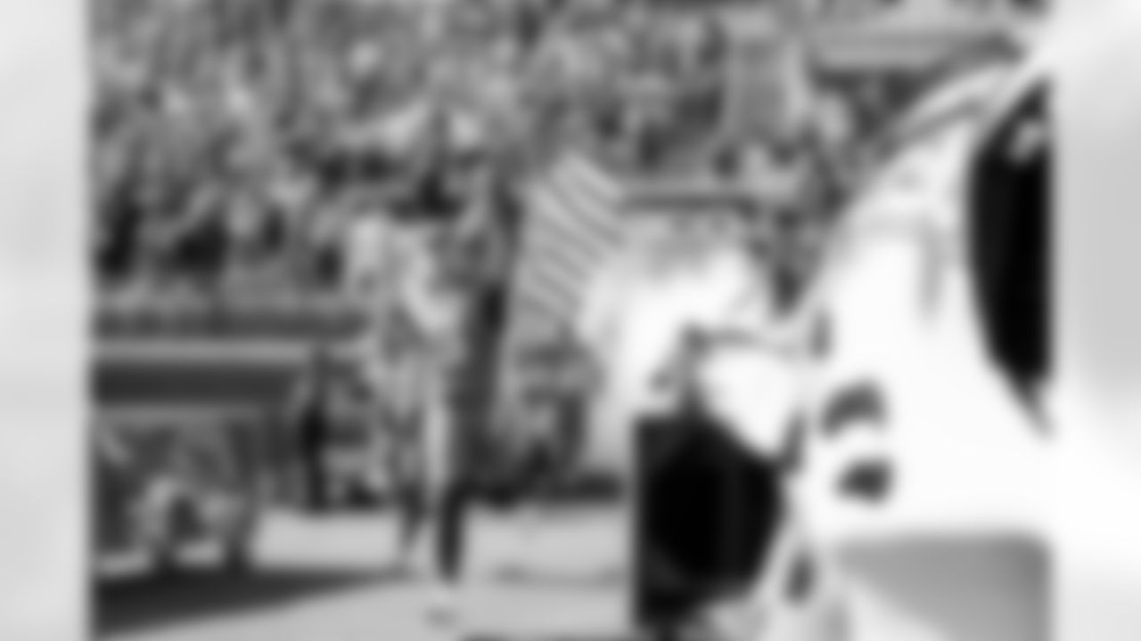 Jacksonville Jaguars vs Los Angeles Chargers
P Logan Cooke (9)