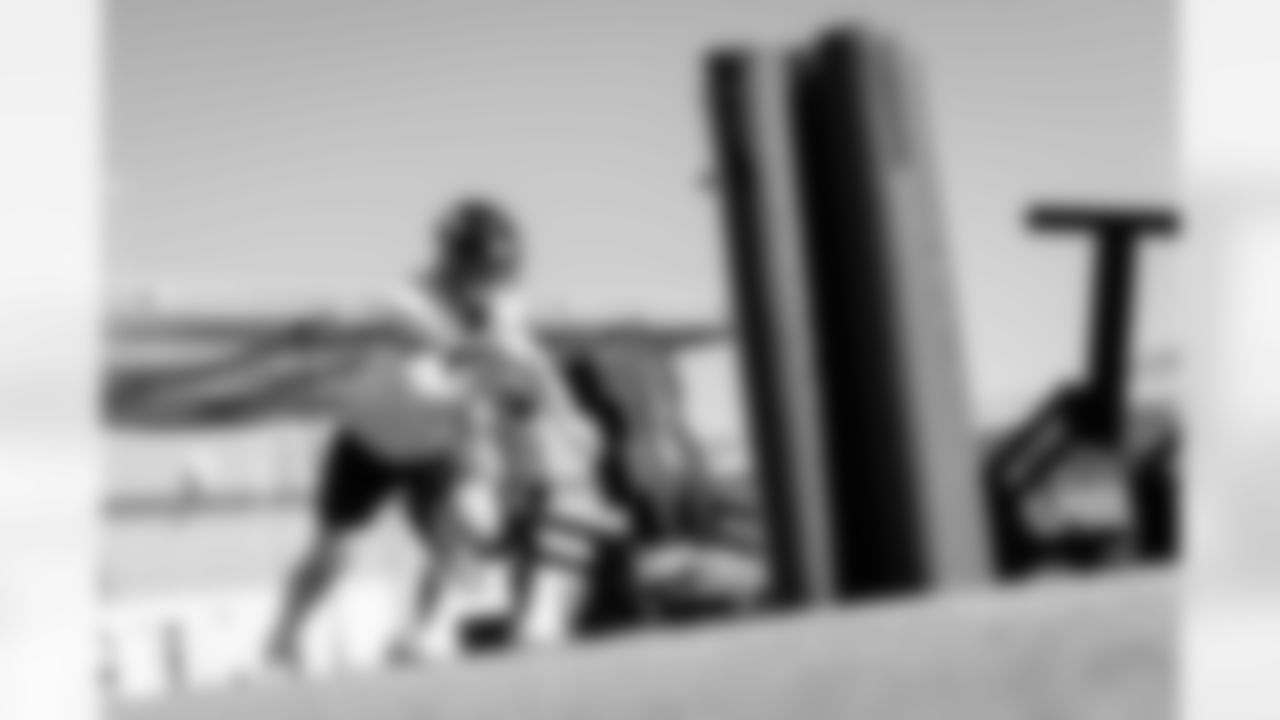 Jacksonville, Fla. — Jaguars linebacker Branson Combs (50) during practice at the Miller Electric Center on November 12, 2025.