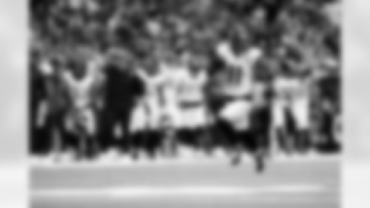 Jacksonville Jaguars vs Houston Texans

WR Parker Washington (11)