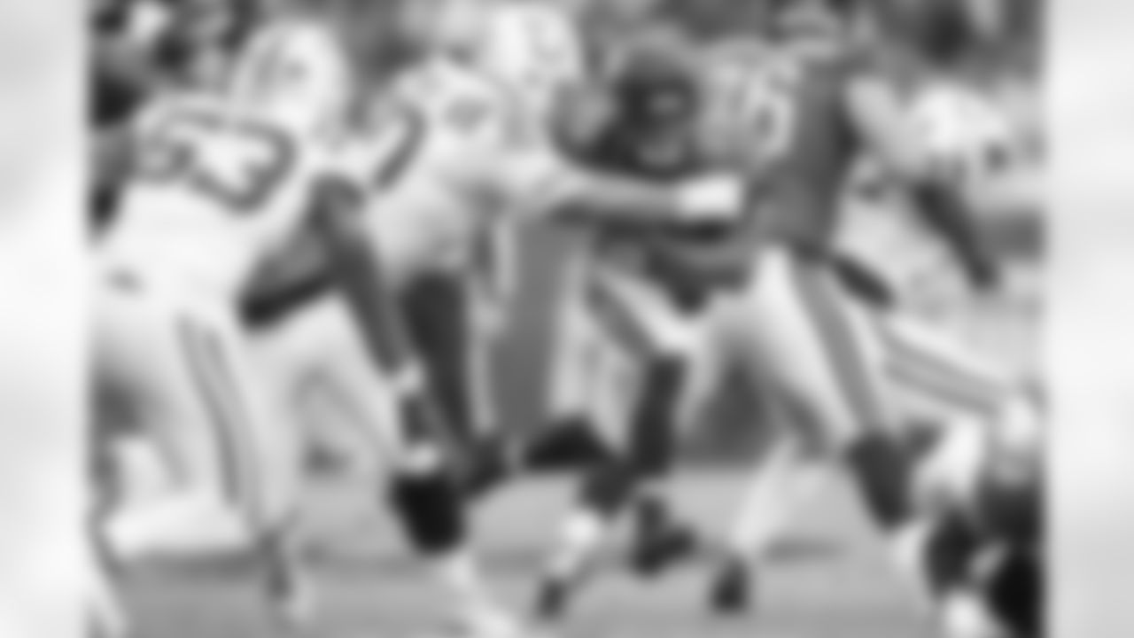 Jacksonville Jaguars vs Indianapolis Colts

RB Bhayshul Tuten (33)