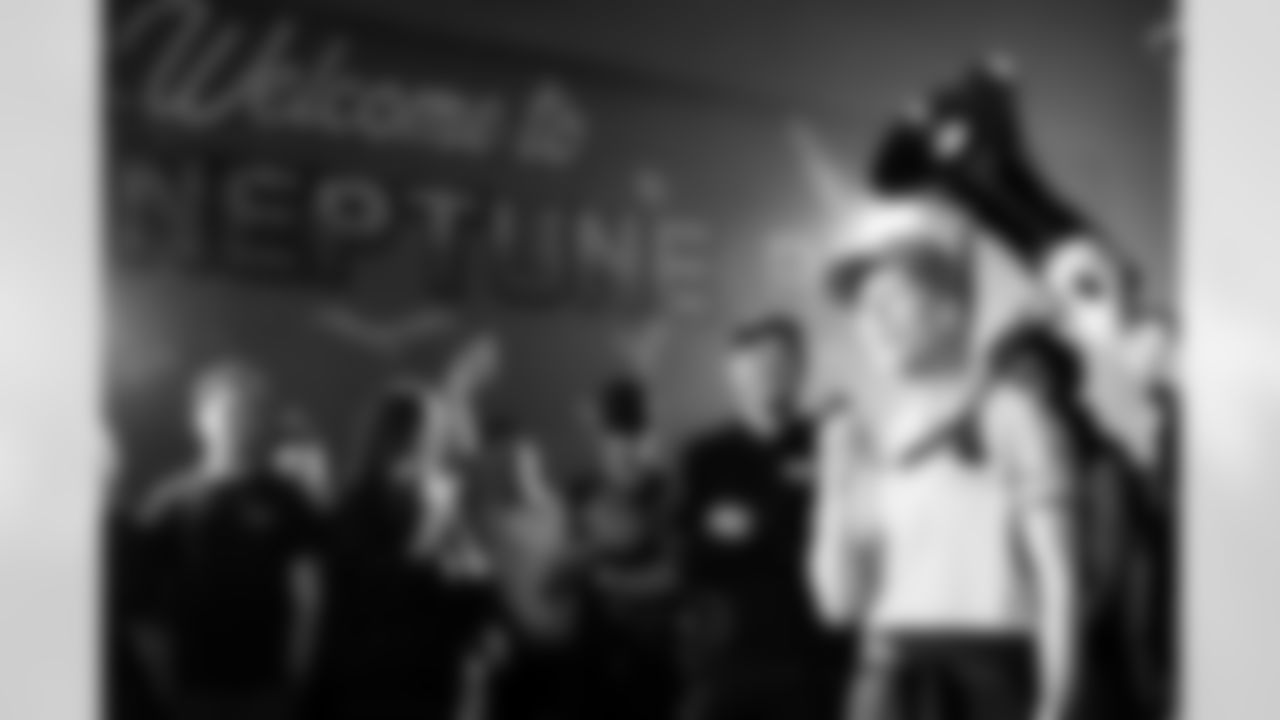 Jacksonville, Fla. — Jacksonville Jaguars Playoff Prowl at Neptune Run Crew in Neptune Beach on January 9, 2026