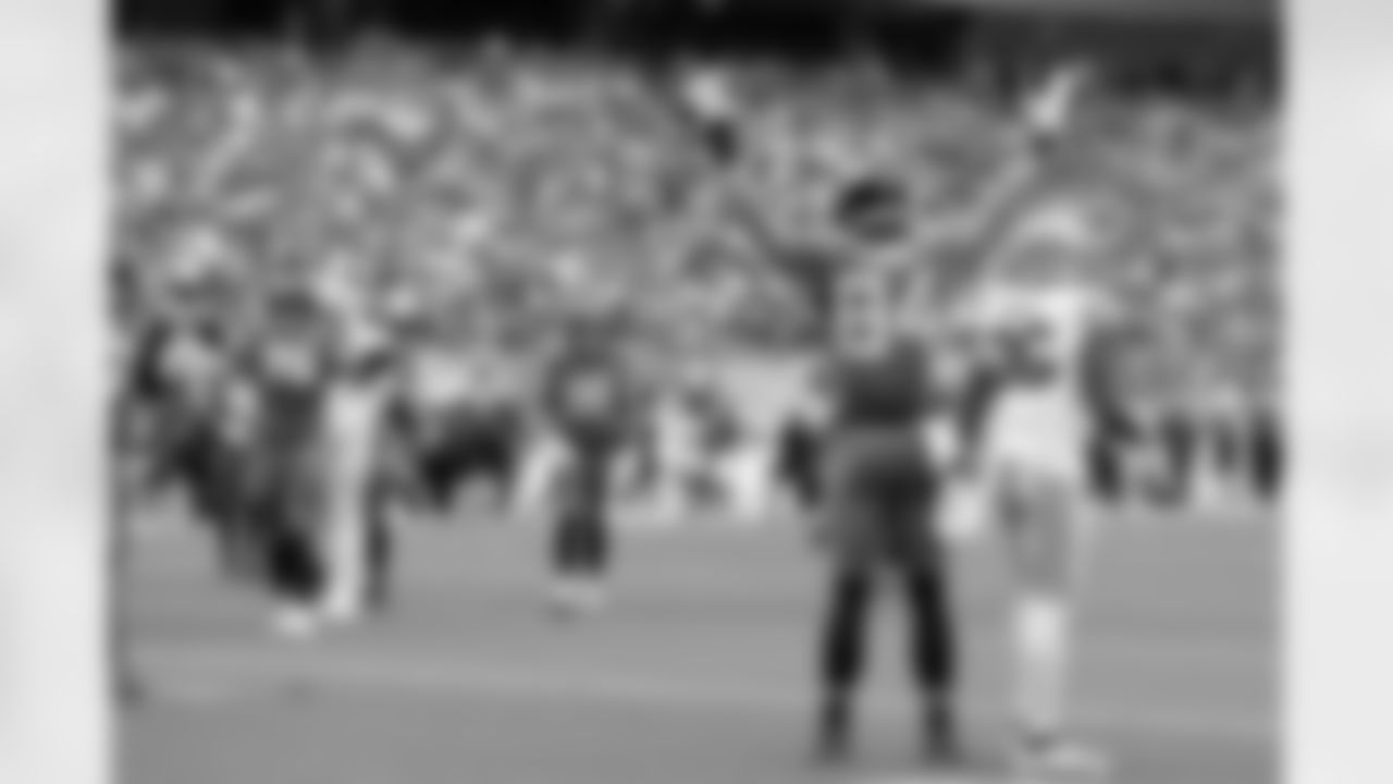 Jacksonville Jaguars vs San Francisco 49ers

TE Hunter Long (84)