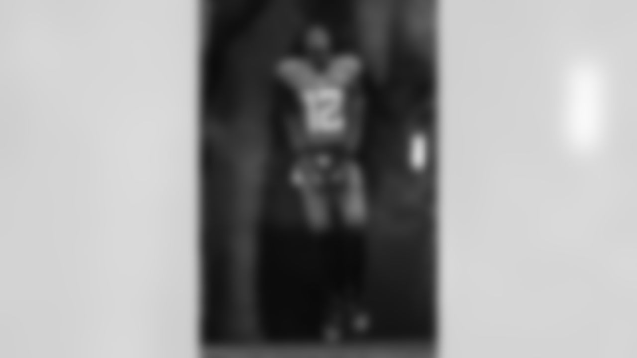Jacksonville Jaguars vs. Los Angeles Rams
WR/DB Travis Hunter (12)
