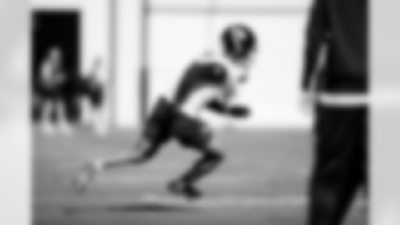 Jacksonville, Fla. — Jaguars cornerback Greg Newsome II (6) during practice at the Miller Electric Center on December 11, 2025.