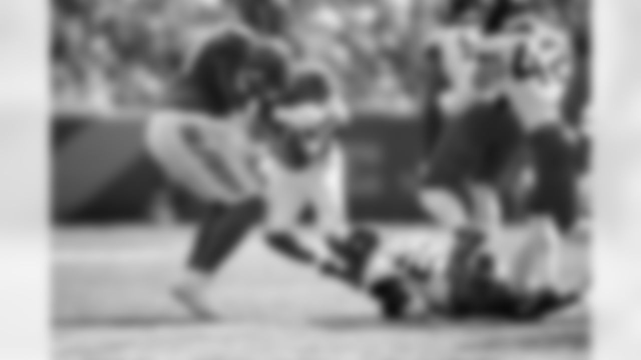 Jacksonville Jaguars vs Cincinnati Bengals

LB Foyesade Oluokun (23)