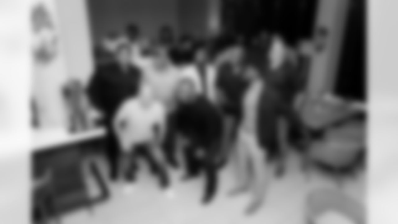 Jacksonville Beach, Fla. — Legends Weekend Friday Dinner at Sandbar Jax Bch on December 5, 2025.