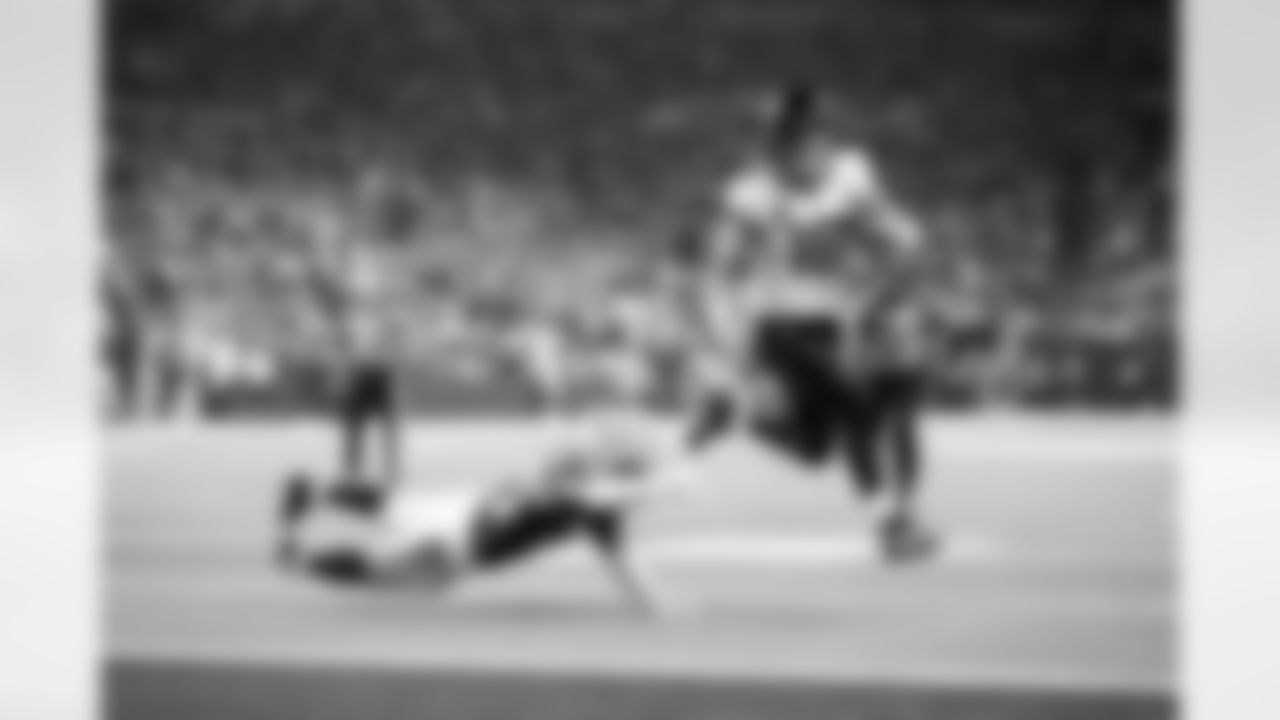 Jacksonville Jaguars vs. Indianapolis Colts

QB Trevor Lawrence (16)