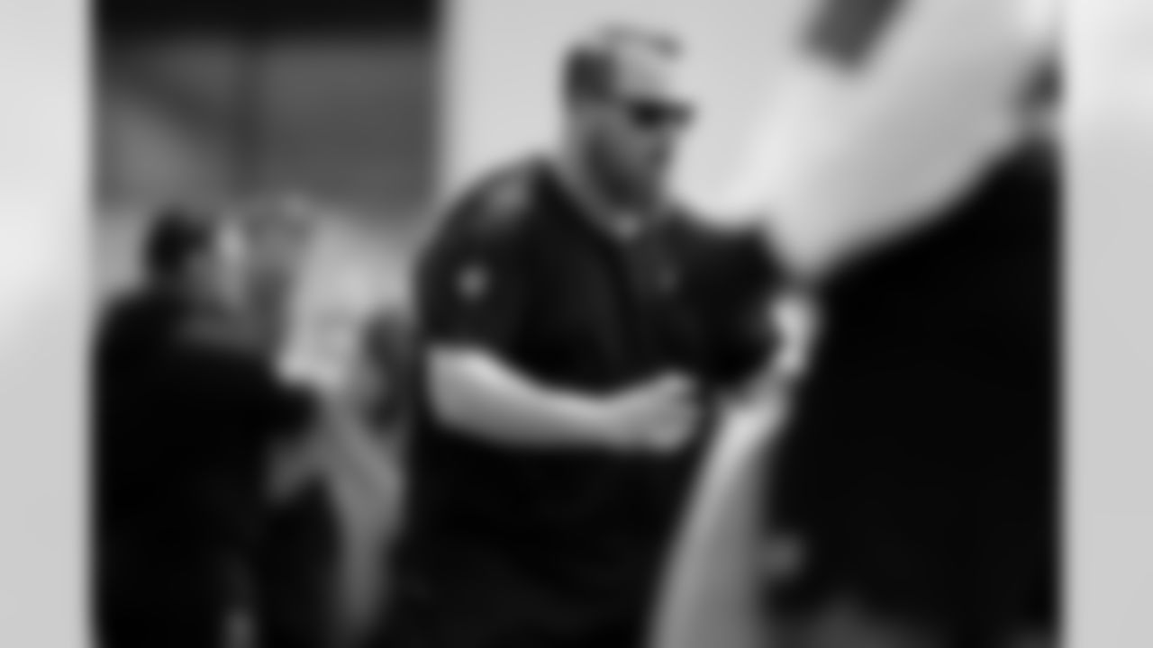 Jacksonville, Fla. — Jaguars offensive line coach Shaun Sarrett during voluntary veteran minicamp at the Miller Electric Center on April 21, 2025.
