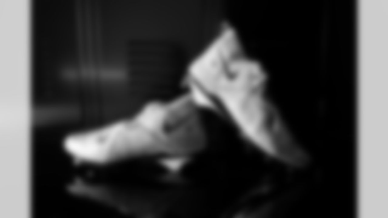 DE Travon Walker — Travon Walker Foundation