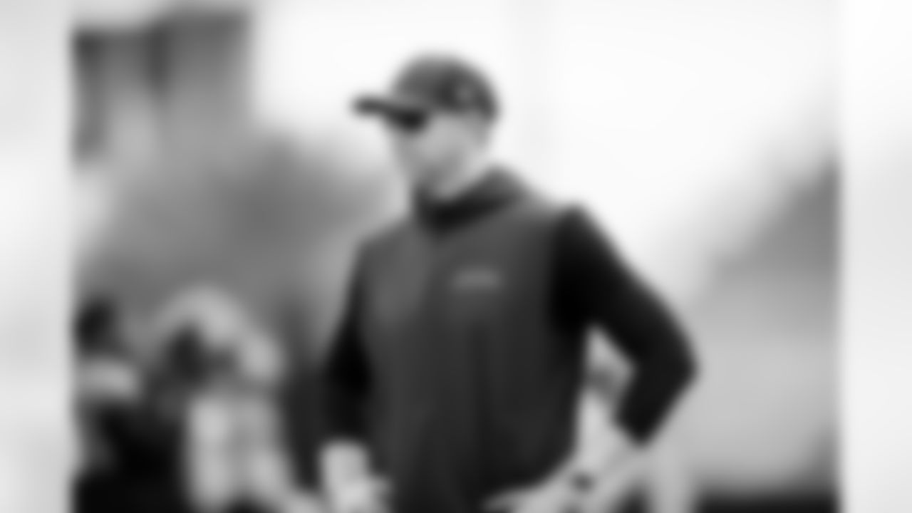 Jacksonville, Fla. — Jaguars head coach Liam Coen during practice at the Miller Electric Center on December 4, 2025.