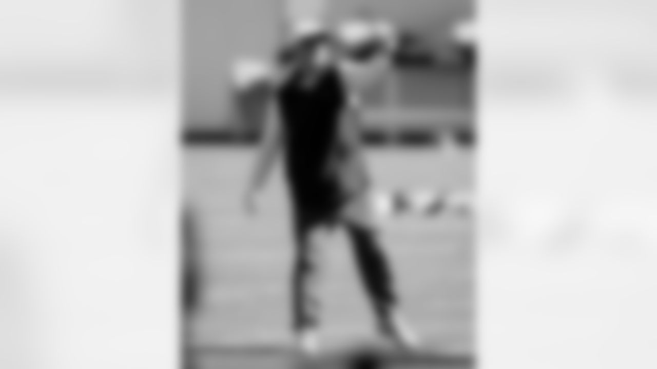 Jacksonville, Fla. — Jaguars defensive coordinator Anthony Campanile during practice at the Miller Electric Center on November 12, 2025.