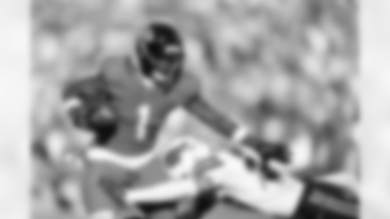 Jacksonville Jaguars vs Buffalo Bills
RB Travis Etienne Jr. (1)