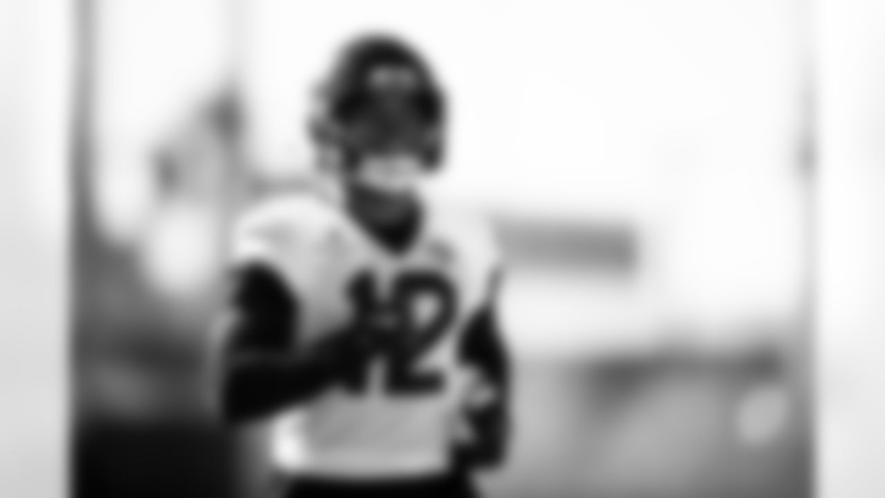 Jacksonville, Fla. — Jaguars wide receiver Devin Duvernay (12) during practice at the Miller Electric Center on December 4, 2024.