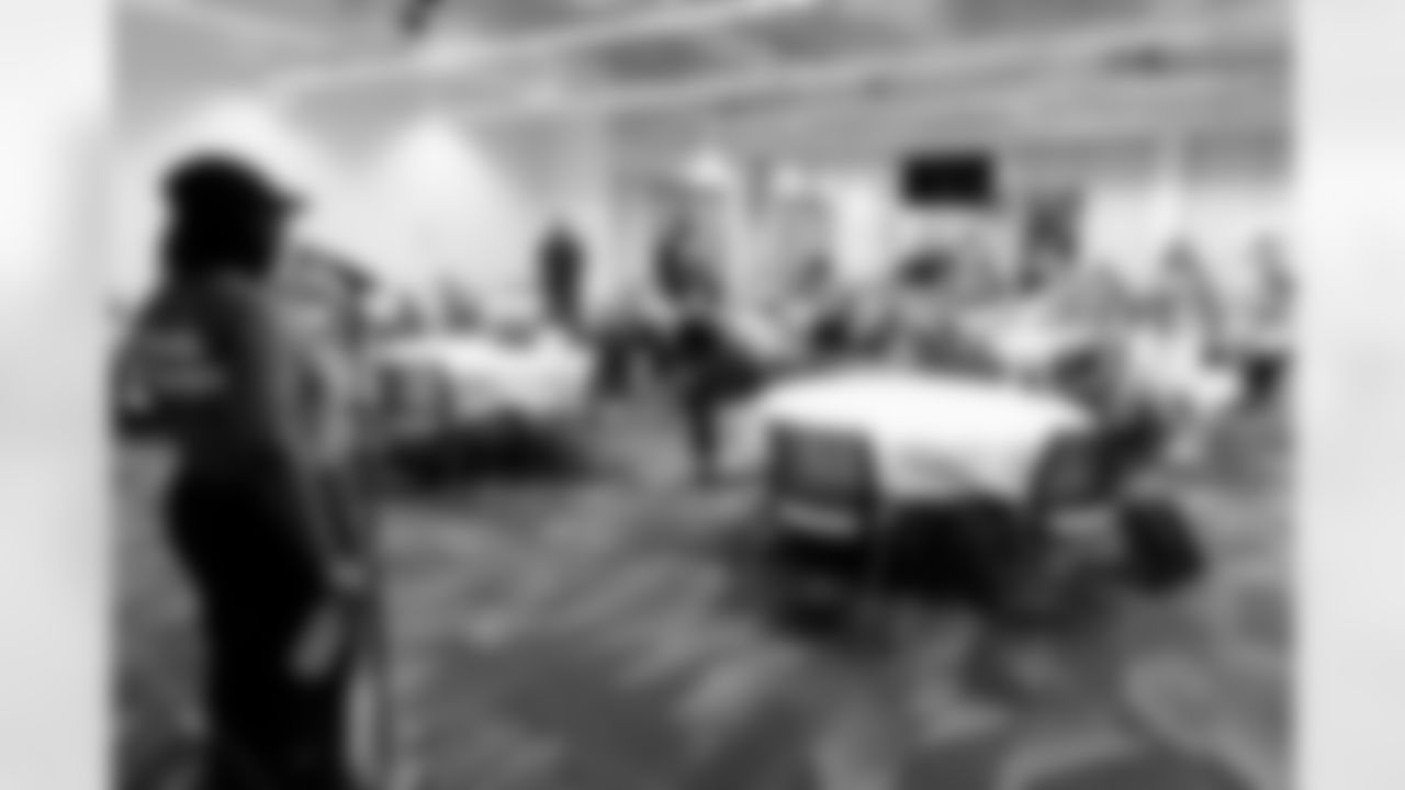 Jacksonville, Fla. — Florida Blue Senior Meal Distribution on November 24, 2025.