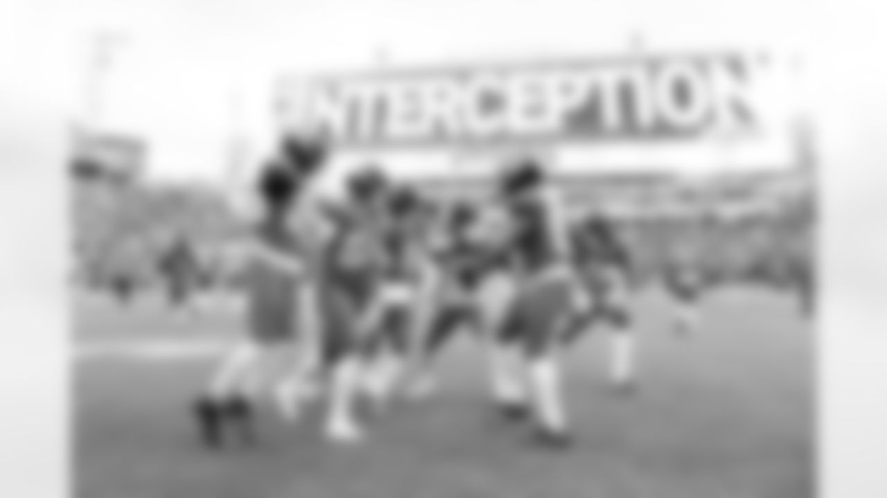 Jacksonville Jaguars vs New York Jets
LB Ventrell Miller (51)