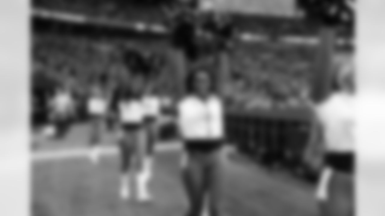 Jacksonville Jaguars vs. Los Angeles Rams