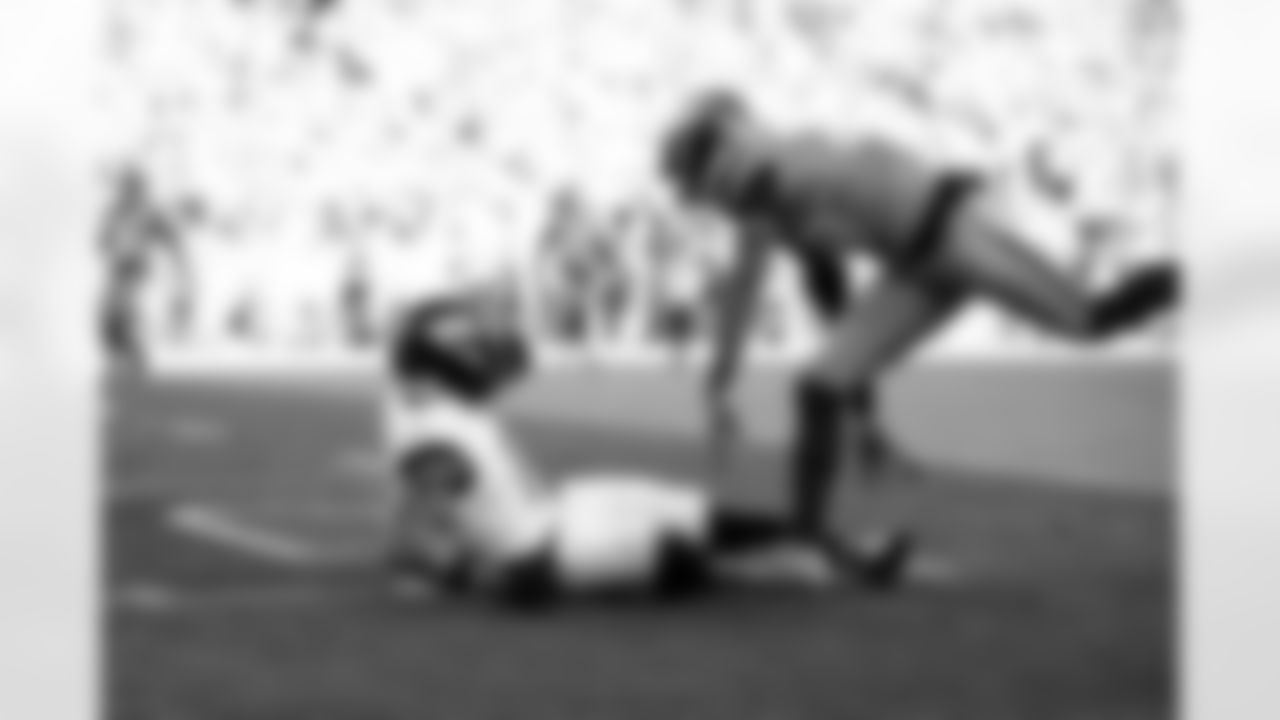 Jacksonville Jaguars vs Denver Broncos

WR Parker Washington (11)