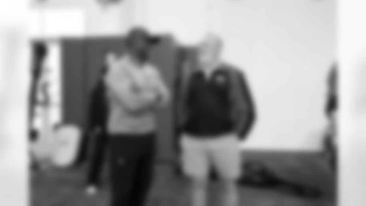 Jacksonville, Fla. — Jaguars Legends attend Jaguars practice at the Miller Electric Center on December 6, 2025.