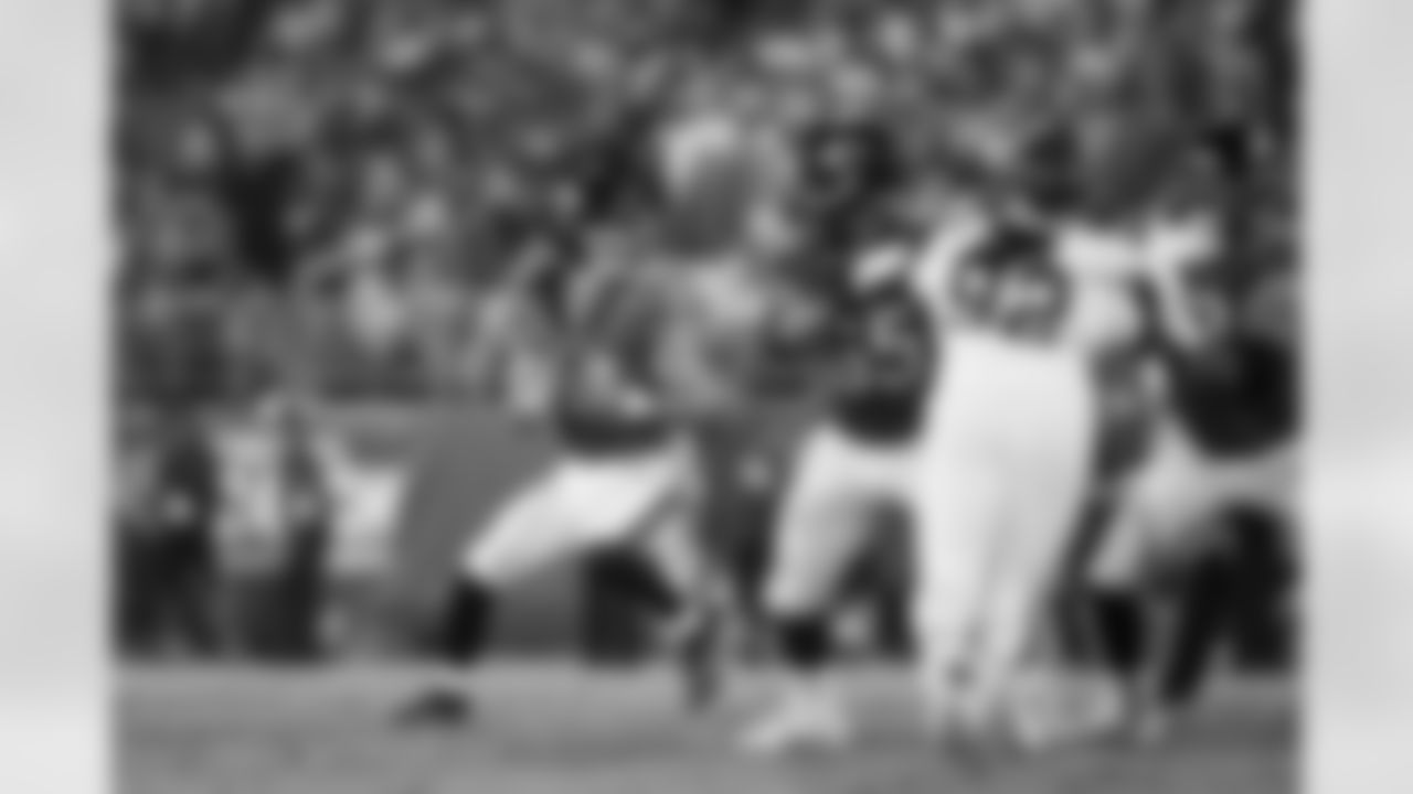 Jacksonville Jaguars vs Kansas City Chiefs

QB Trevor Lawrence (16)