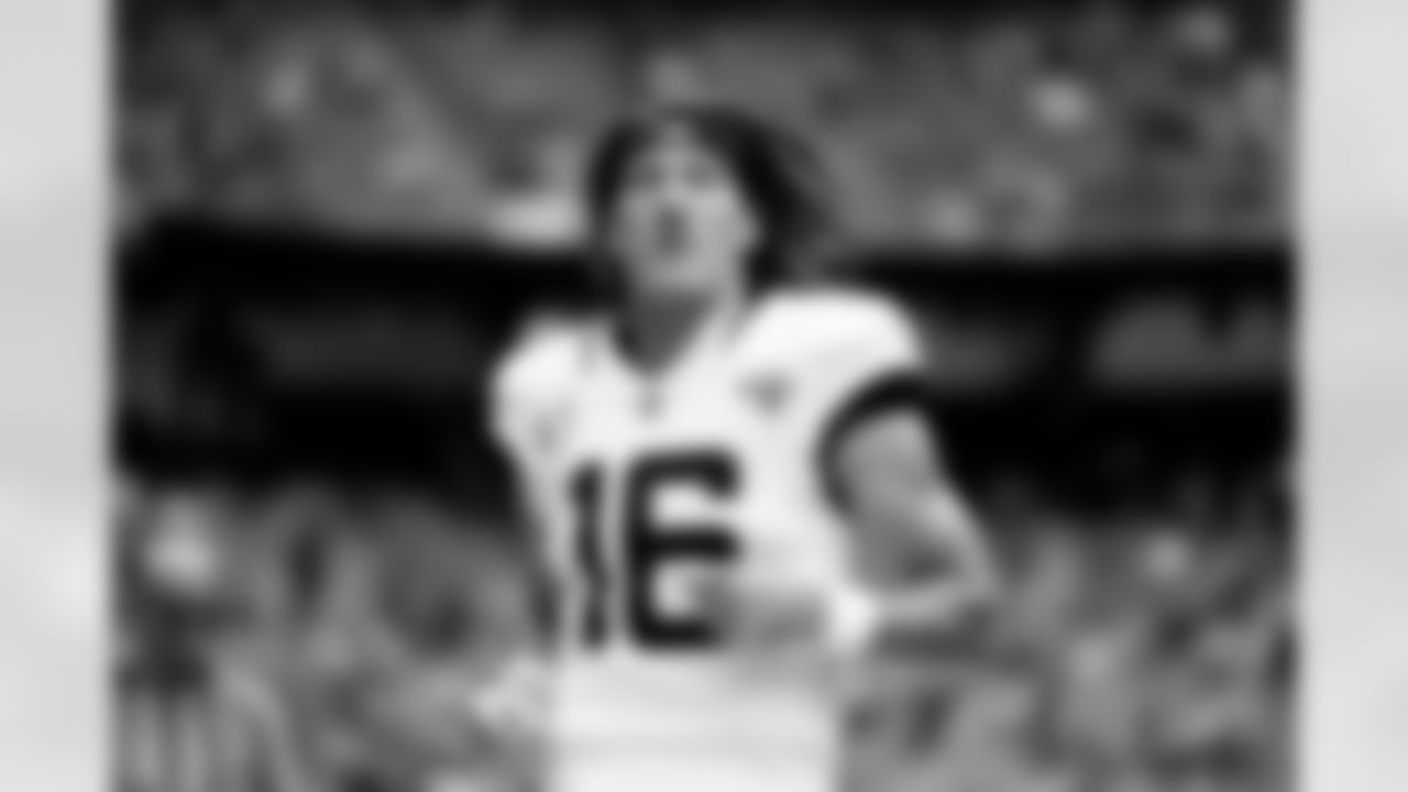 Jacksonville Jaguars vs Houston Texans

QB Trevor Lawrence (16)