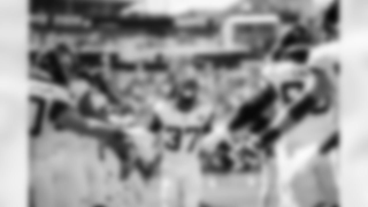 Jacksonville Jaguars vs. Houston Texans
CB Tre Herndon (37)
