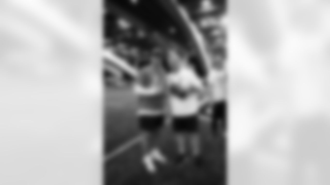 LS Ross Matiscik & San Francisco 49ers LS Taybor Pepper