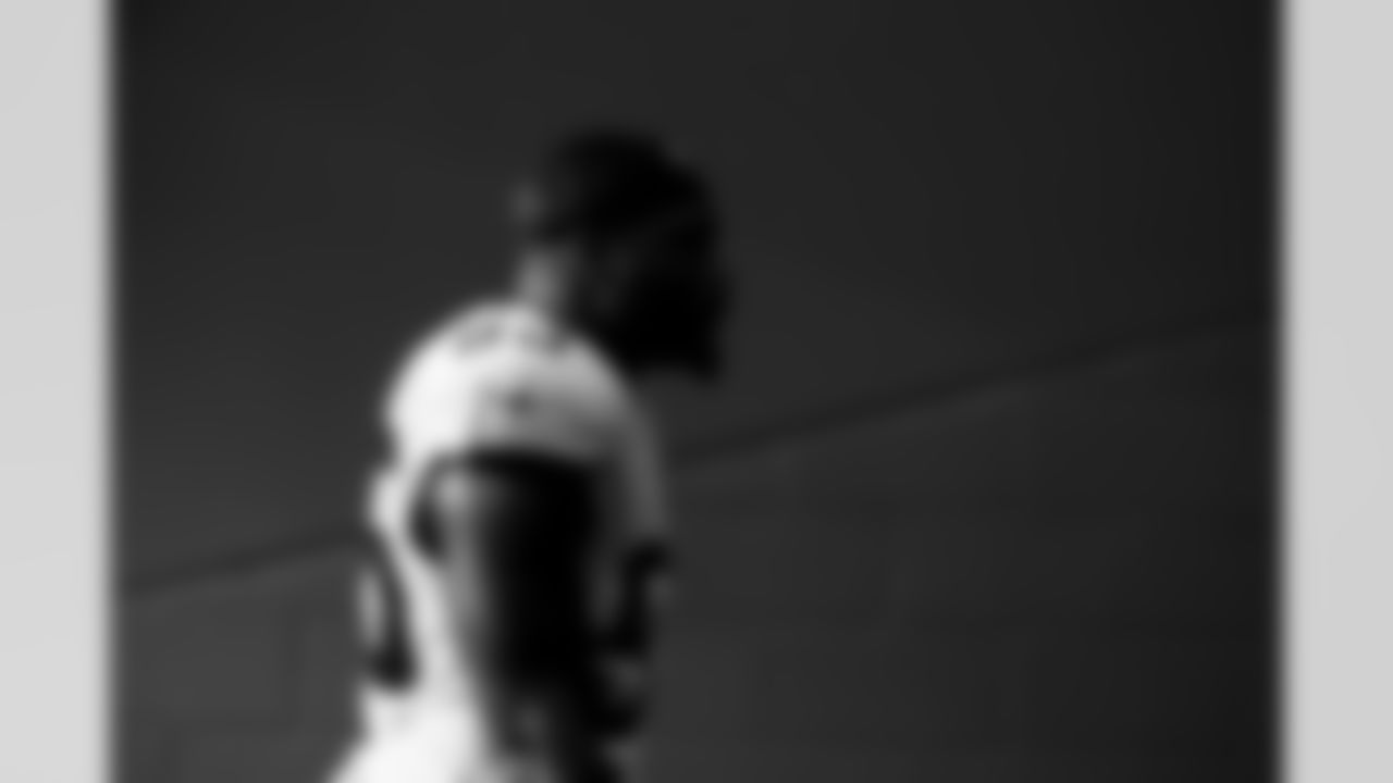 Jacksonville Jaguars vs Miami Dolphins
DL B.J. Green II (95)