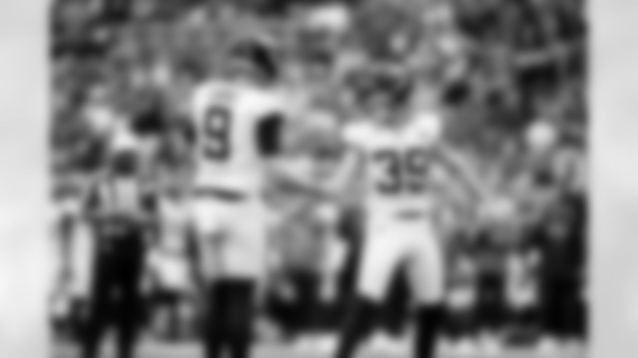 Jacksonville Jaguars vs Houston Texans

P Logan Cooke (9) and K Cam Little (39)